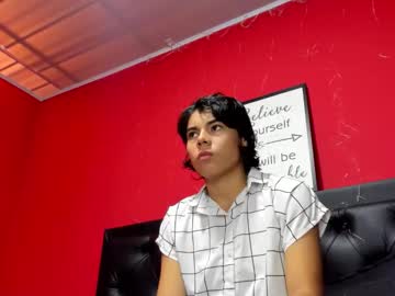 Tetygolosa1111 • feet • 20y • Bogota D.C., Colombia • public