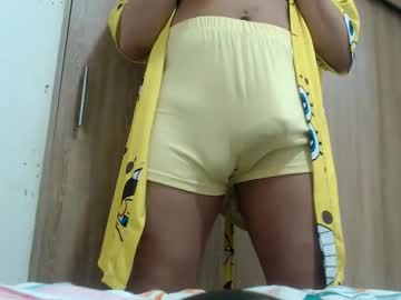 Thecobigpackgirl • bigass • 0y • Antioquia, Colombia • public