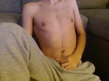 Theplace11 • skinny • 22y • United States • public