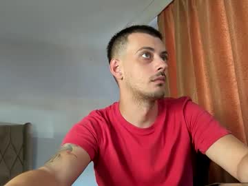 Live cam boy Thepoorbatman, 34 yrs – Hot Male Cams