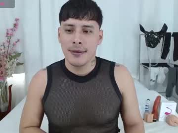 Therockalejandro • fetishes • 0y • Colombia • public