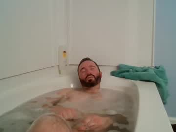 Thesexorcist1984 • edging • 41y • United States • public