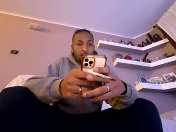 Theweeknd91 live cam profile photo — HD — black — age 0 — Lombardy, Italy