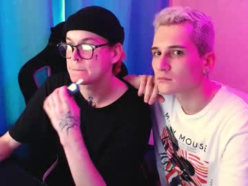 Live cam boy Tim_stevenss, 20 yrs – Hot Gay Cams