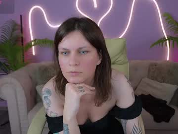 tinamelt - Live Cam Model Online on Ted's Cam Directory