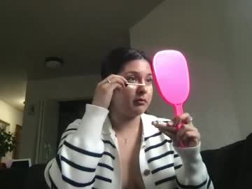 Tinnnyyminx • teen • 26y • California, United States • public