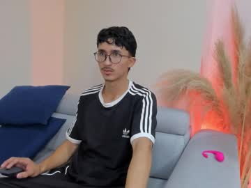 Live cam boy Tobiasferrer, 21 yrs – Hot Male Cams