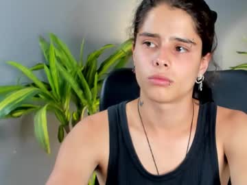 tom_prince18 - Free Live Cam Model Online