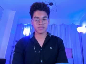 Live cam boy Tomas__price, 20 yrs – Hot Male Cams