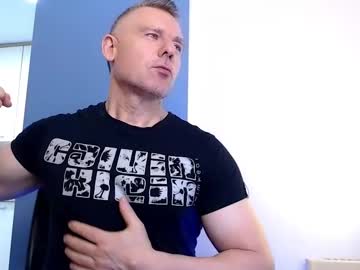 Live cam boy Tomfoxcam – Hot Male Cams