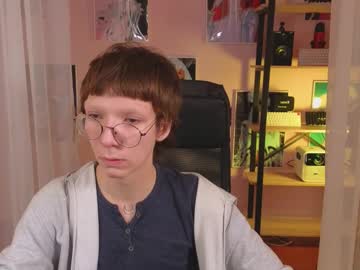 Live cam boy Tommiehi, 20 yrs – Hot Gay Cams