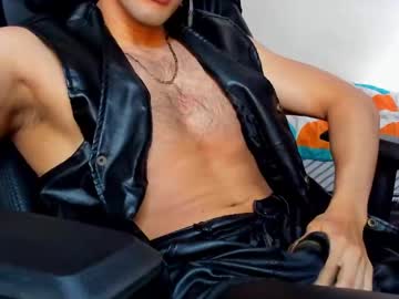 Live cam boy Tommy_bred – Hot Male Cams
