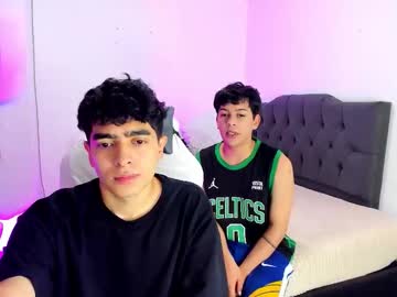 Live cam boy Touch_n_play – Hot Gay Cams