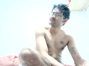 Toy Sweet • showfeet • 32y • chaturbate • public