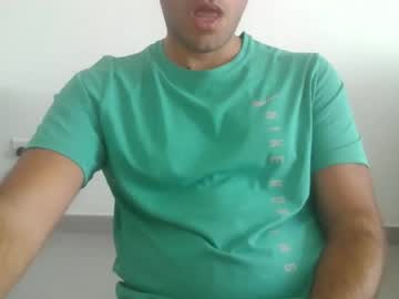 Toyboy11222 • young • 99y • italia • public