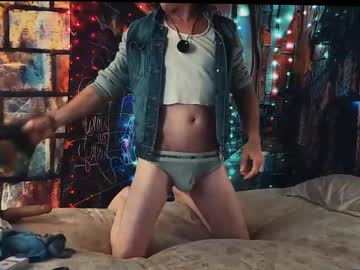 Trailer Made • perverted • 0y • Georgia, United States • public