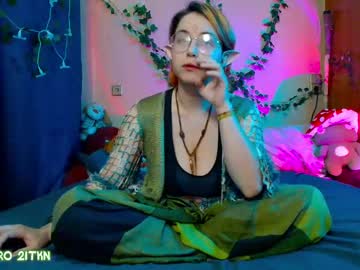 trickykitsune - Free Live Cam Model Online
