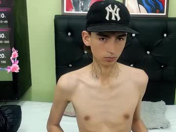 ttimy_x_boy - Free Live Cam Model Online