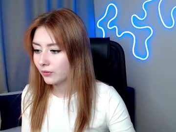 Tweet88_ • cute19y • On your face • away