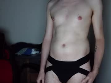 Twinkieestar • bigdick • 25y • England, United Kingdom • public