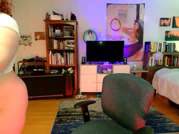 Twistedtop87 • lovenselush28y • Canada • public