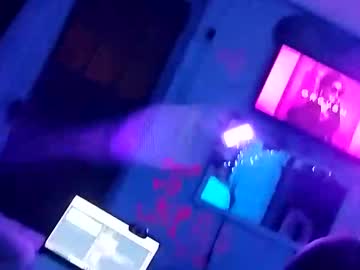 Twocrazy85 • latina • 40y • United States • public