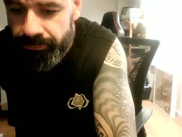 Txalkan6060 • new • 40y • Barcelona, Spain • public