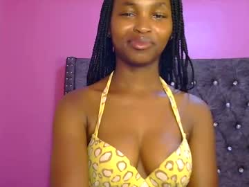 tyla22 - Live Performer