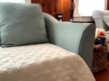 Tylersands • squirt • 40y • USA • public