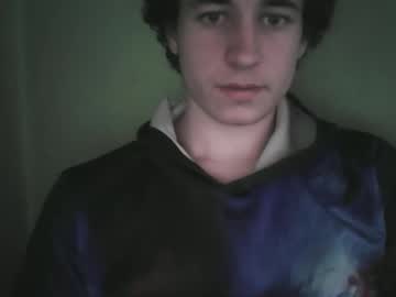 Ubi Needra • young • 23y • Europe • public