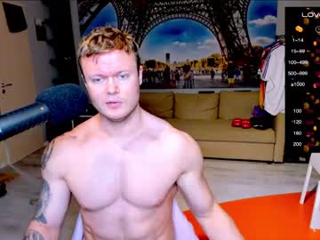 Ukgymboy • uncut • Foreskinland • public