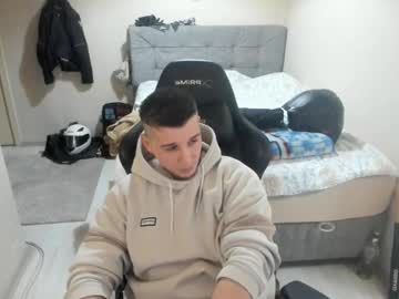 Ulxer • smoke • 99y • 0 • public