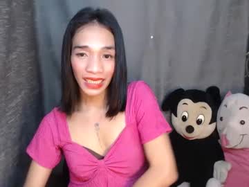 Live cam boy Uncut_queen – Hot Male Cams