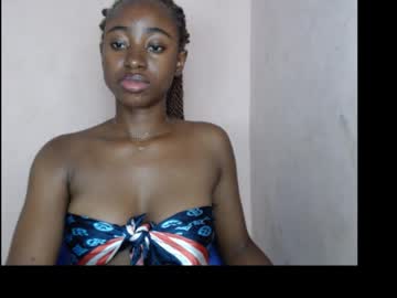 Urnaughtydoll • ebony • 18y • Chaturbate • public
