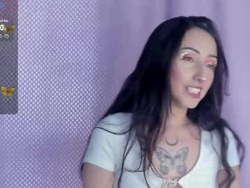 v1cky_ - Free Live Cam Model Online
