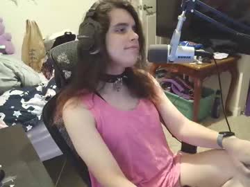 Valaroy • puppy26y • Florida, United States • public