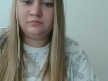 Valerivane • nonude • 21y • UK • public