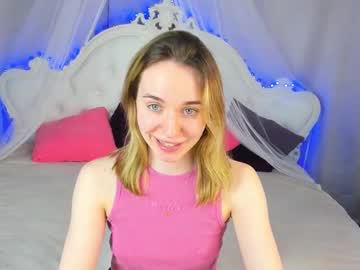 Vanilbunny • skinny • 18y • Serbia • public