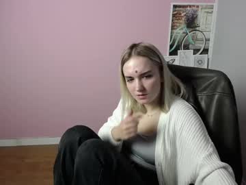 Viktoria Lovely • lovense • 0y • Europe • public