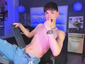 vladhellsing4 - Free Live Cam Model Online