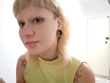 Wandabeese • new • 18y • ?18 miles Away • private