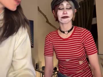 Wearethestudio67 • stockings • 0y • Germany • public