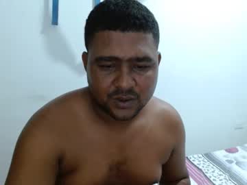 Wilintom483797 • ebony • 33y • in your mind and your heart • public