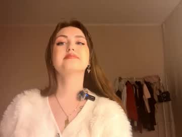 Willatrisch • skinny • 18y • big big city • public