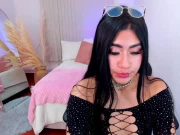 willow_keene - Live Cam Model Online on Ted's Cam Directory