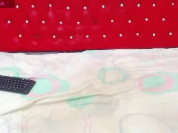 Live webcam: Wonderfuldiana, 41 yrs - Female Sex Cams