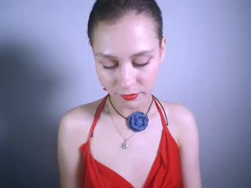 Worsh1p Me • femdom • 23y • Sexland • public