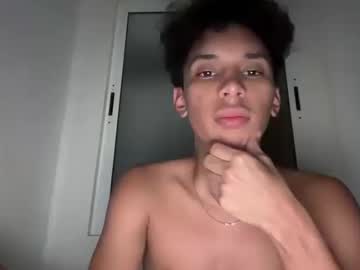 Live cam boy Xeanpiere, 20 yrs – Hot Male Cams