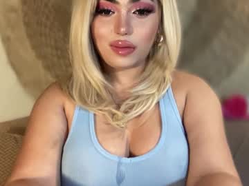 Xladywithcock4uxx • mistress28y • Ask me • public