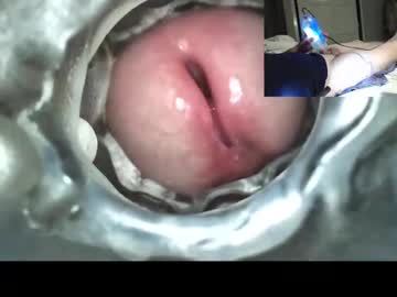 Xoxowtf • young • 20y • California United States • public